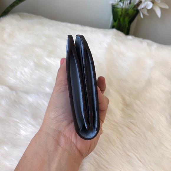 🌹Michael Kors Pale Blue Bifold wallet🌹 - Picture 5 of 5